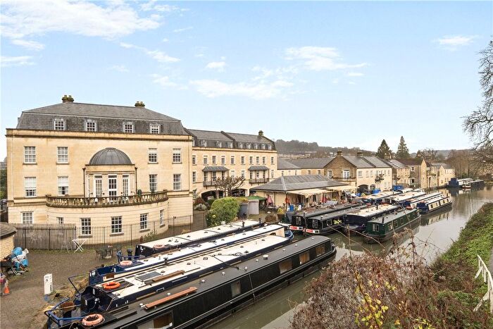 2 Bedroom Flat For Sale In Sydney Wharf, Bath, Somerset, BA2