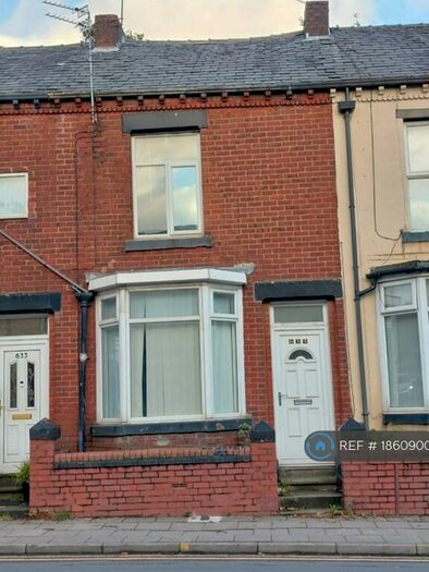 2 Bedroom Terraced House To Rent In Ashton Road, Oldham, OL8