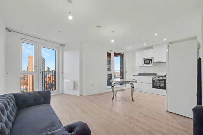 2 Bedroom Flat To Rent In Belgrave Village, Griffiths Close, Birmingham, B12