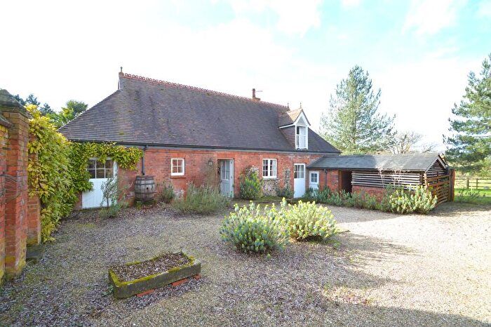 2 Bedroom Cottage To Rent In Sible Hedingham, Halstead, Essex, CO9