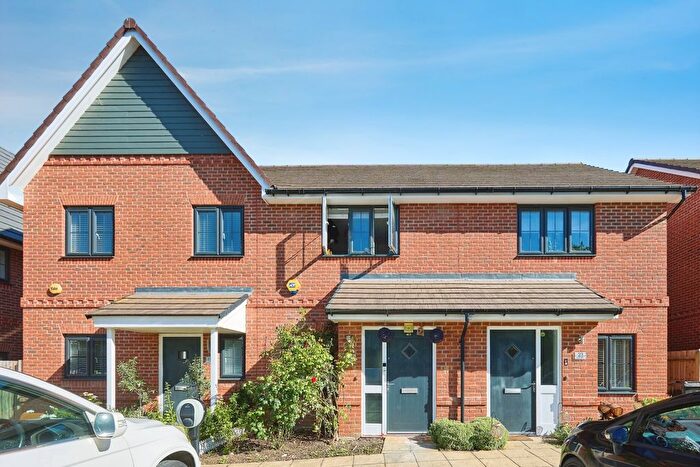 2 Bedroom Property To Rent In Rye Way, Finchwood Park, Wokingham, RG40