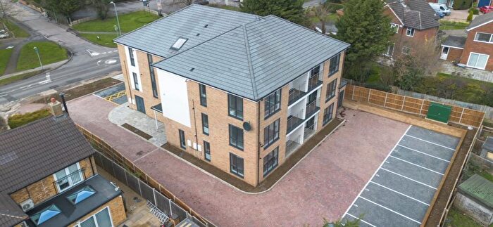 2 Bedroom Flat To Rent In Leverstock Green Road Hemel Hempstead, HP2