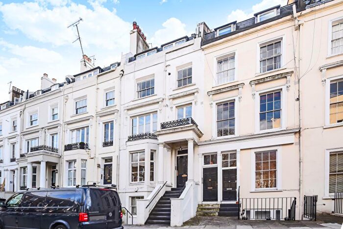 1 Bedroom Apartment To Rent In Alma Square, St John`s Wood, NW8