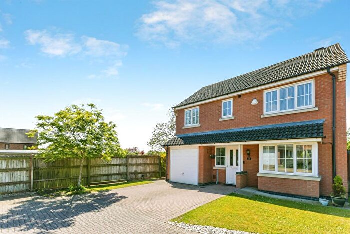 4 Bedroom Detached House For Sale In Battalion Drive, Wootton, Northampton, NN4