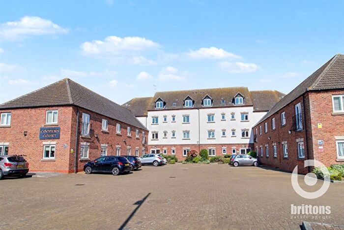 2 Bedroom Flat For Sale In Unobstructed River Views On Coopers Court, South Lynn, PE30