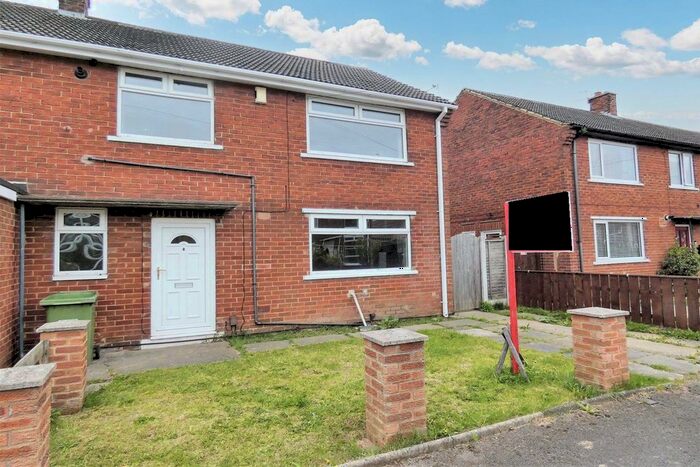 3 Bedroom Semi-Detached House To Rent In Hale Road, Billingham, TS23