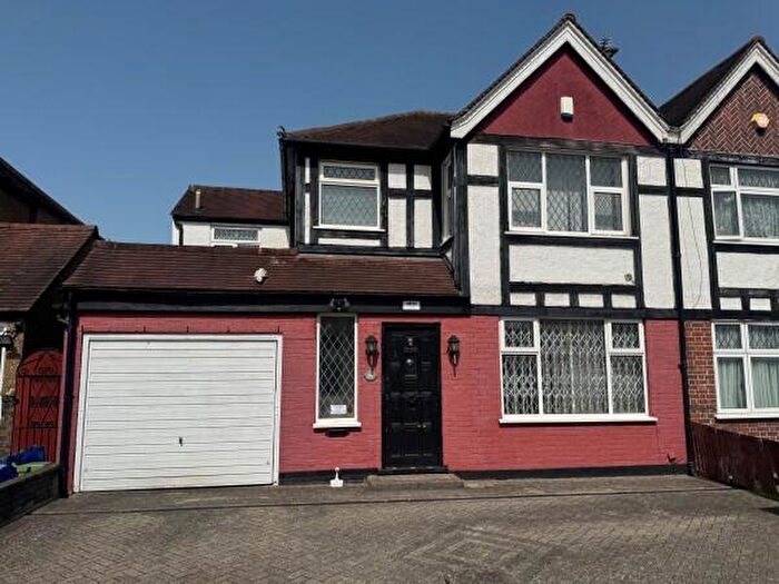4 Bedroom Semi Detached House For Sale In Windermere Avenue, Wembley, Middlesex, HA9