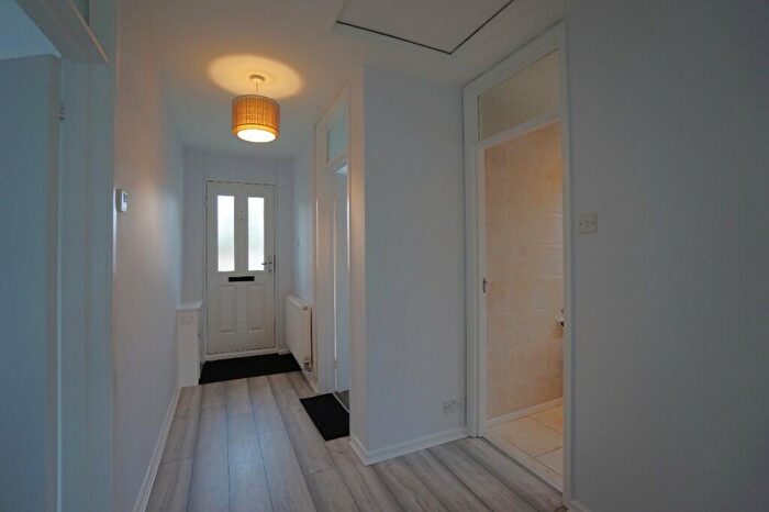 2 Bedroom Semi-Detached Bungalow For Sale In Greenhill Gardens, Minster, CT12