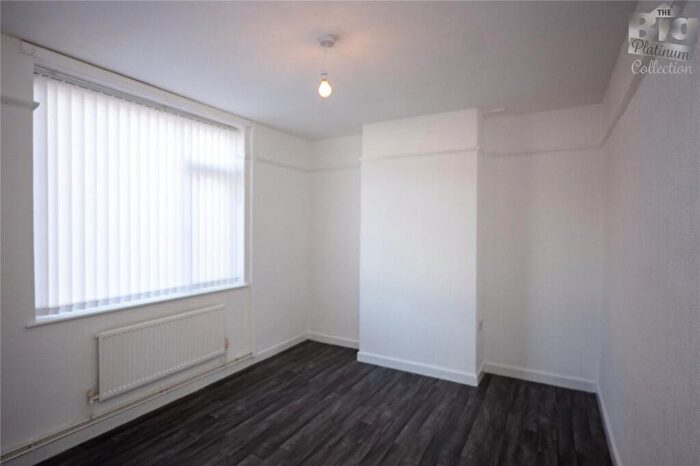 3 Bedroom Terraced House For Sale In Chester Road, Flint, CH6