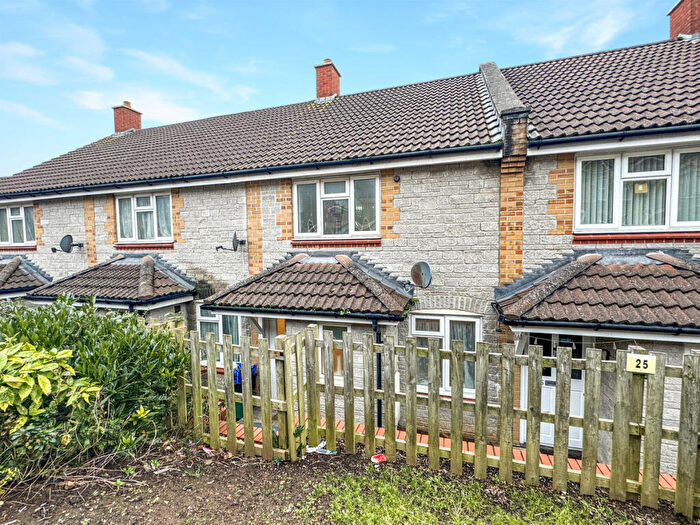 2 Bedroom Terraced House To Rent In Poplar Road, Bristol, BS5
