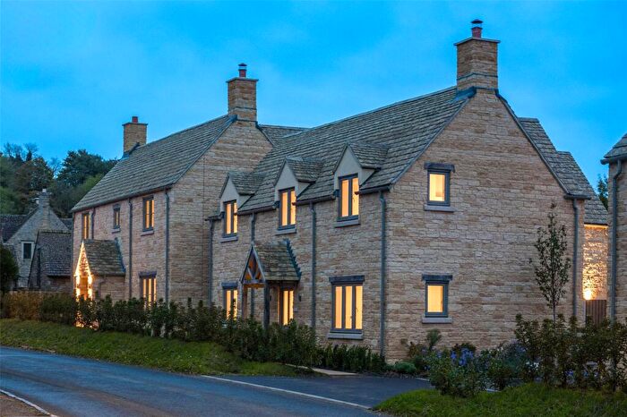 4 Bedroom Barn Conversion For Sale In The Arrows, Little Rissington, Gloucestershire, GL54
