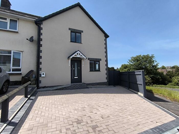 2 Bedroom House To Rent In Feltham Drive, Frome, BA11