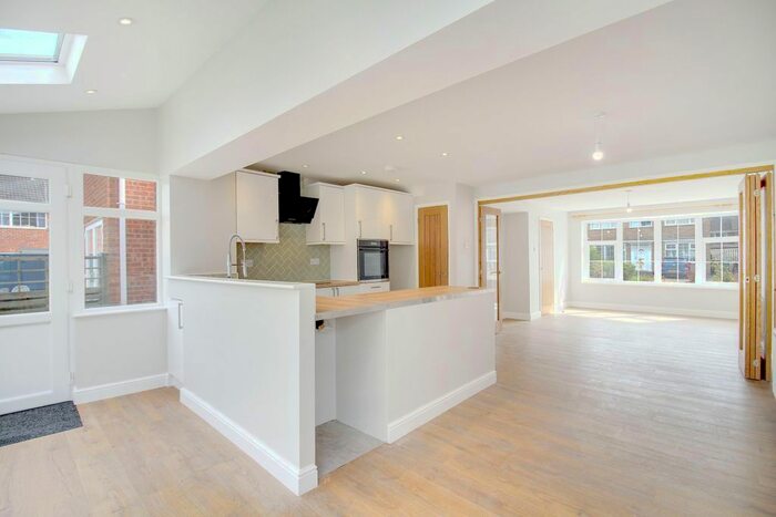 3 Bedroom Detached House To Rent In Netherwindings, Haxby, York, YO32