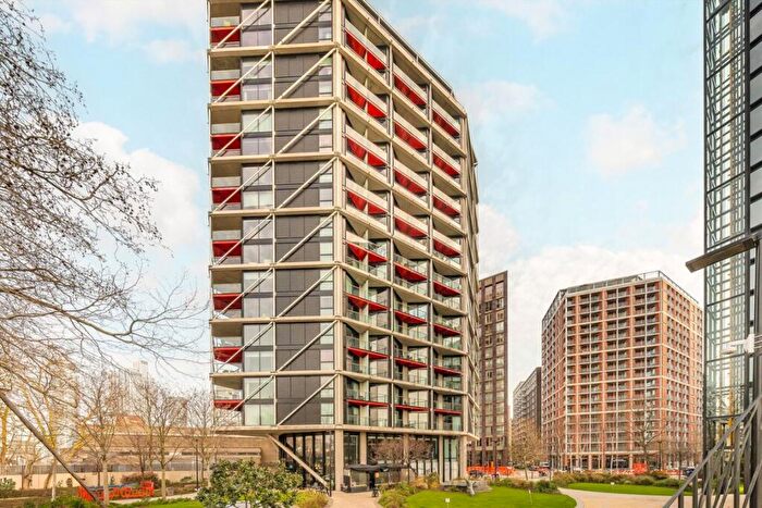 2 Bedroom Flat To Rent In Riverlight Quay, Nine Elms, SW11