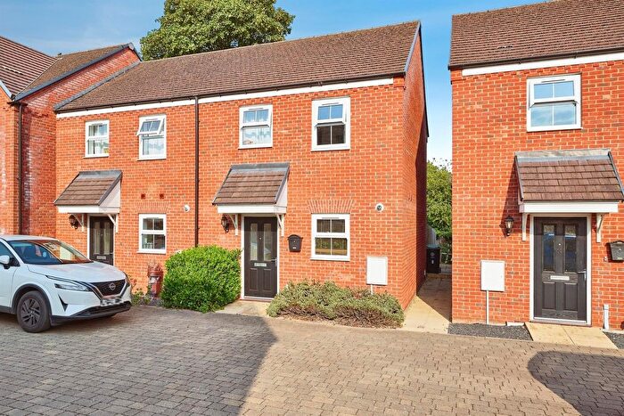 2 Bedroom End Of Terrace House For Sale In William Court, Oundle, Peterborough, PE8