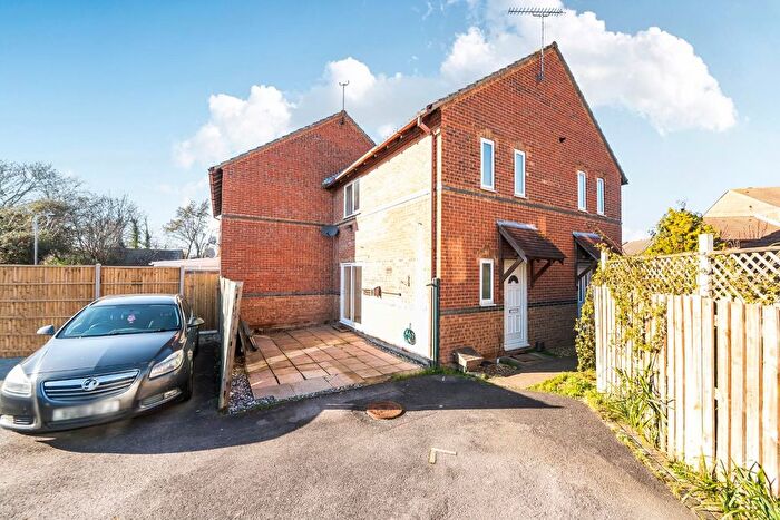 1 Bedroom Property For Sale In Buckby Lane, Portsmouth, PO3