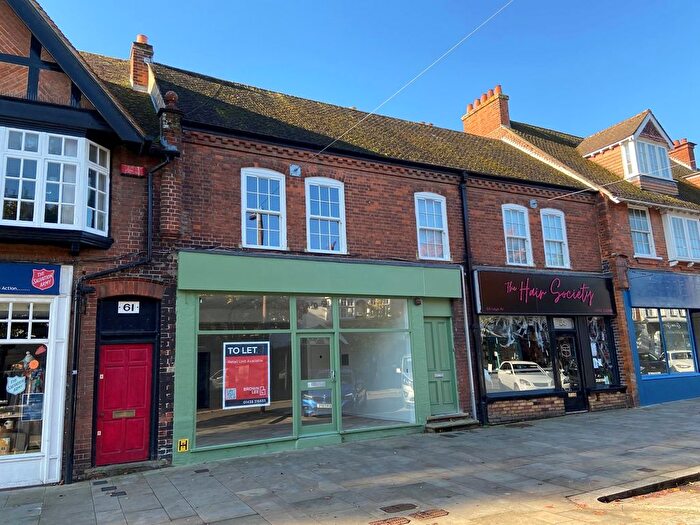 1 Bedroom Flat To Rent In Leys Avenue, Letchworth Garden City, SG6