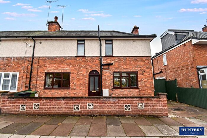 2 Bedroom Semi Detached House For Sale In Shakespeare Street, Leicester, Leicestershire, LE2