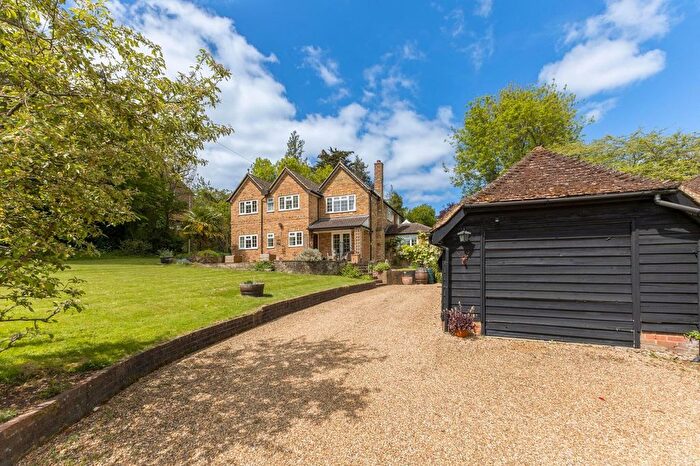 5 Bedroom Detached House For Sale In Bernards Close, Great Missenden, HP16