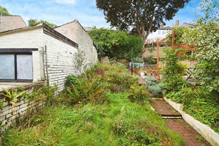 3 Bedroom Terraced House For Sale In Lonsdale Road, Walkley, S6