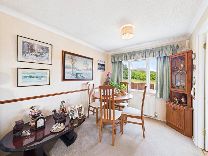 2 Bedroom Park Home For Sale In Bamfurlong Lane, Cheltenham, Gloucestershire, GL51
