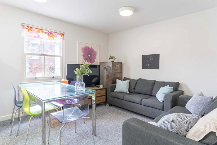 5 Bedroom Flat To Rent In The Tannery, Exeter, EX4