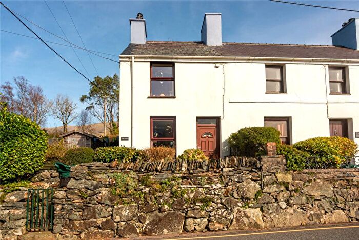 2 Bedroom Semi Detached House For Sale In Rhyd Ddu, Caernarfon, Gwynedd, LL54