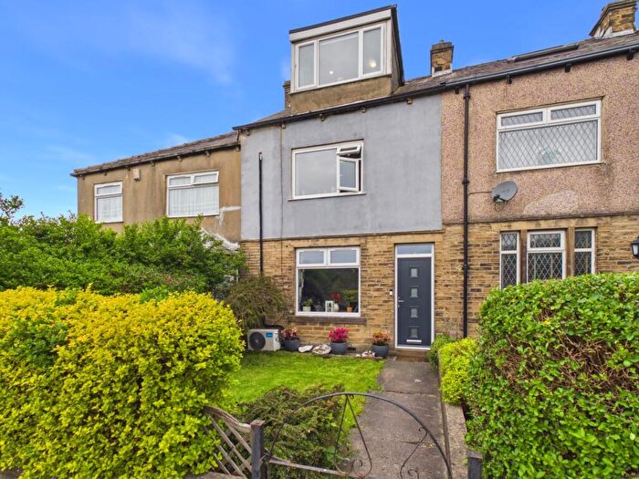3 Bedroom Terraced House For Sale In St. Helena Road, Bradford, West Yorkshire, BD6