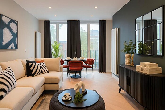 2 Bedroom Apartment For Sale In Nationwide Bldg Soc, The Grove, Stratford, Newham, London, E15