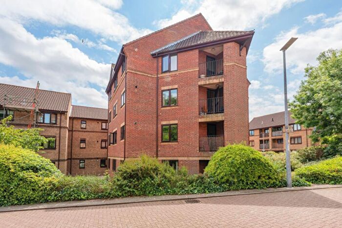 2 Bedroom Apartment For Sale In Glendenning Road, Norwich, NR1