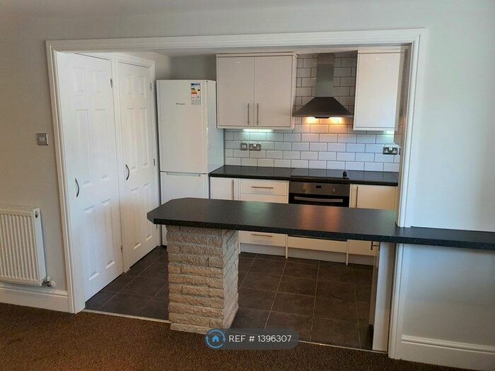 1 Bedroom Flat To Rent In Braithwaite Avenue, Romford, RM7