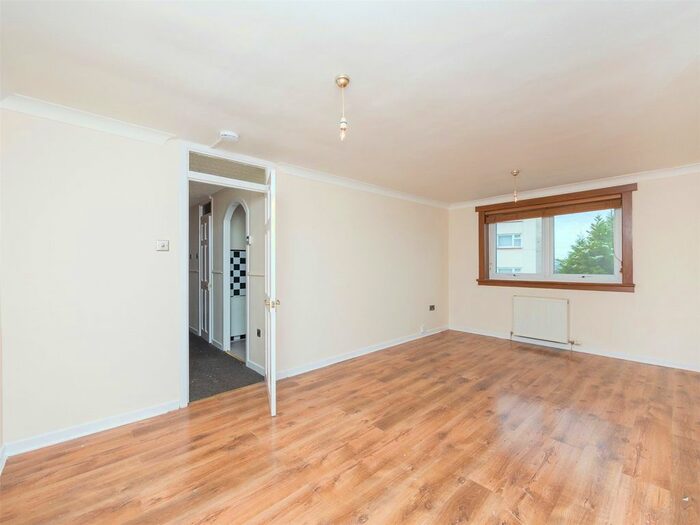 2 Bedroom Flat To Rent In Dougall Road, Mayfield, Dalkeith, EH22