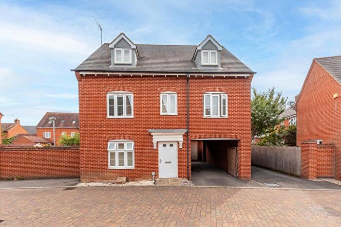 1 Bedroom Detached House To Rent In Palfreyman Street, Aylesbury, HP19