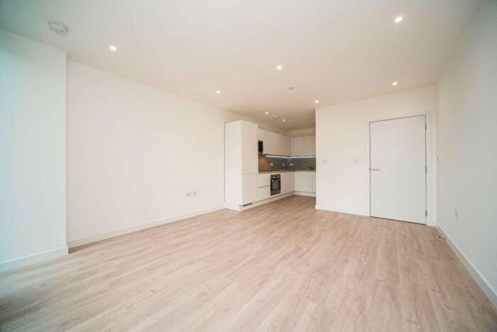 2 Bedroom Flat To Rent In Percival Square, Harrow, London, HA1