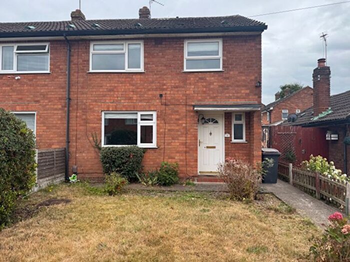 3 Bedroom Semi-Detached House To Rent In Meyrick Road, Wellington, Telford, TF1