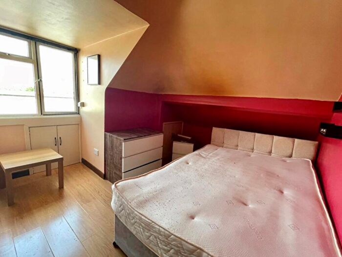 1 Bedroom Flat To Rent In Cranbury Avenue, Southampton, SO14