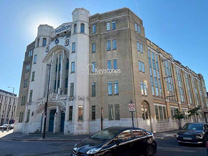 1 Bedroom Flat For Sale In Mission Building, Commercial Road, London, E14