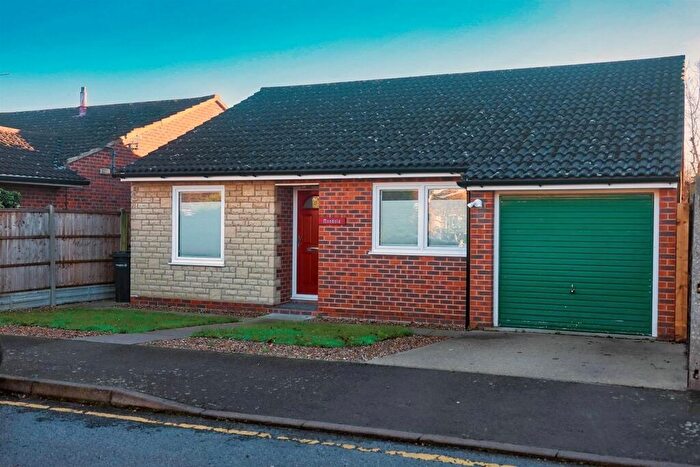 3 Bedroom House To Rent In Birtrick Drive, Meopham, Gravesend, DA13