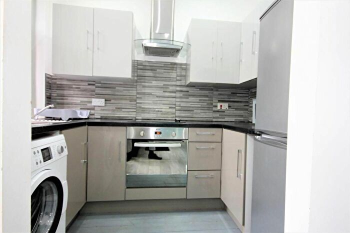 3 Bedroom Apartment To Rent In Flat, Connaught House, - Mount Street, Preston City Centre, Preston, PR1