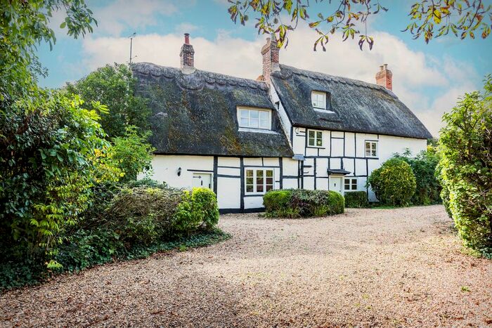 5 Bedroom Detached House To Rent In Lower Way, Padbury, Buckingham, MK18