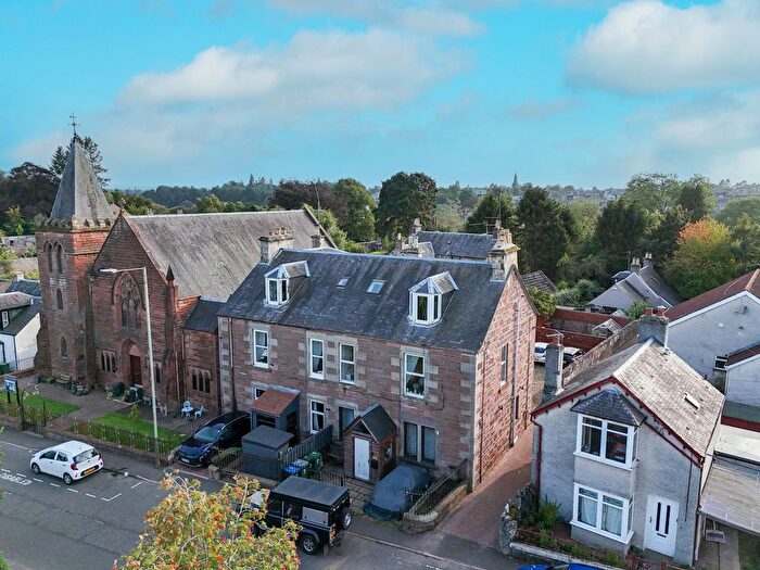 3 Bedroom Maisonette For Sale In Larchbank, Balmoral Road, Rattray, Blairgowrie, PH10