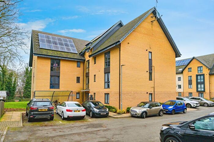 1 Bedroom Flat For Sale In Jonathan Henry Place, Luton, Bedfordshire, LU4