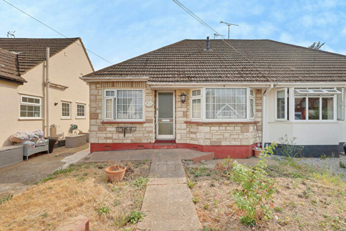 2 Bedroom Semi-Detached Bungalow For Sale In Louisa Avenue, Benfleet, SS7