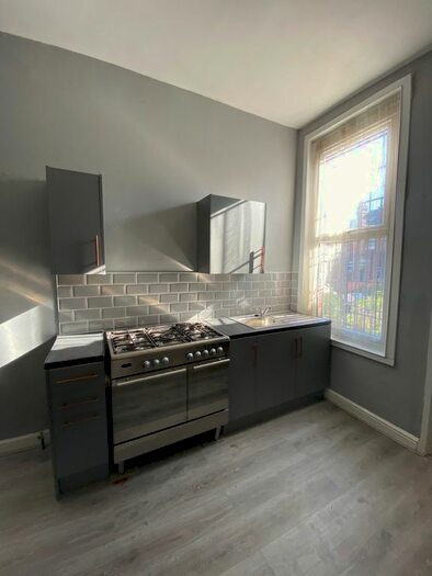 1 Bedroom Flat To Rent In Harehills Avenue, Leeds, LS7