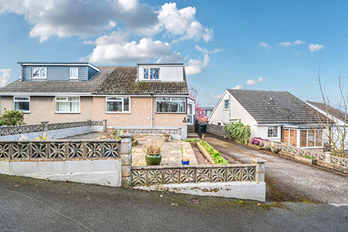 3 Bedroom Semi-Detached Bungalow For Sale In Hazelmount Drive, Carnforth, Lancashire, LA5