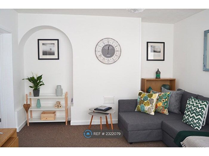 1 Bedroom Flat To Rent In North Parade, Lincoln, LN1