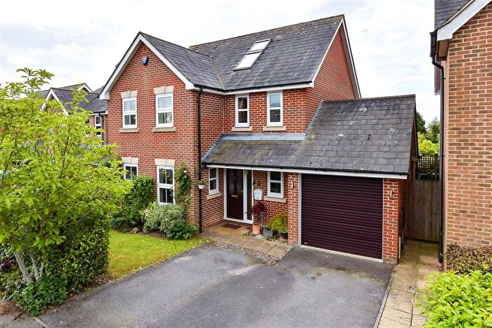 5 Bedroom Detached House For Sale In Orchard View, Detling, Maidstone, Kent, ME14