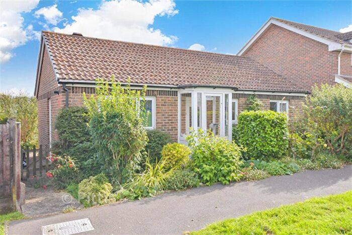 2 Bedroom Detached Bungalow For Sale In Scotts Close, Shalfleet, Newport, Isle Of Wight, PO30