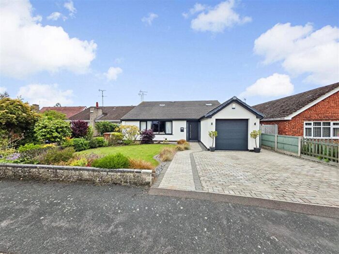 4 Bedroom Detached House For Sale In Sunningdale Drive, Woodborough, Nottingham, NG14