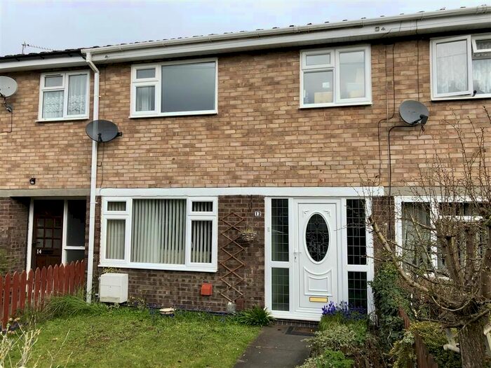 3 Bedroom Property To Rent In Arley Close, Kidderminster DY11